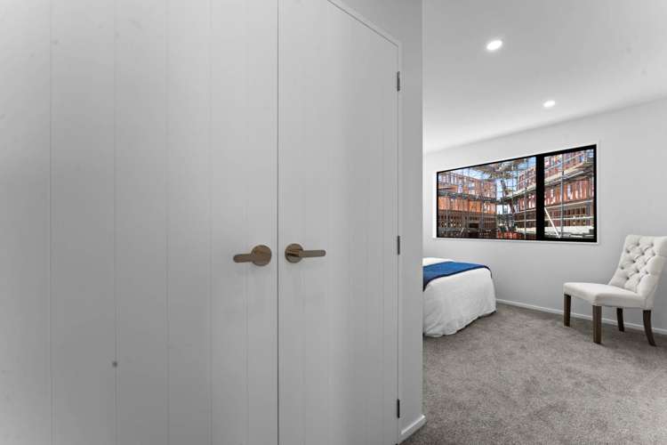 3 Greenbrier Street Westgate_7