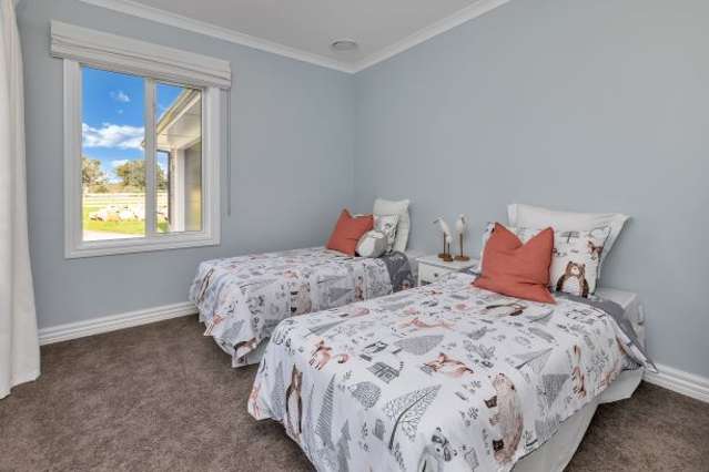 4 Tirikatene Avenue Paerata_4