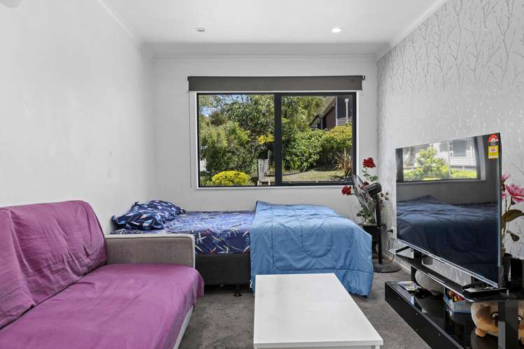 7 Meliss Brae Rangatira Park_20