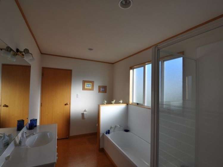 9 Mcliver Place Pauanui_17