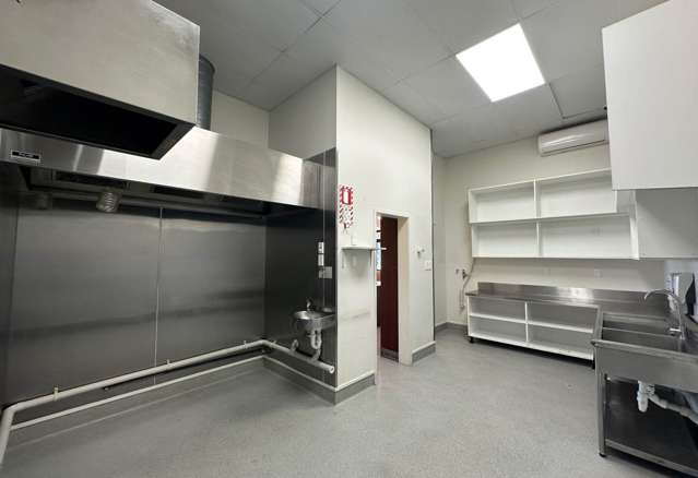 Unit C/31 Link Drive Wairau Valley_3