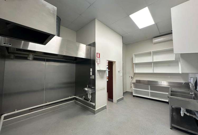 Unit C/31 Link Drive Wairau Valley_3