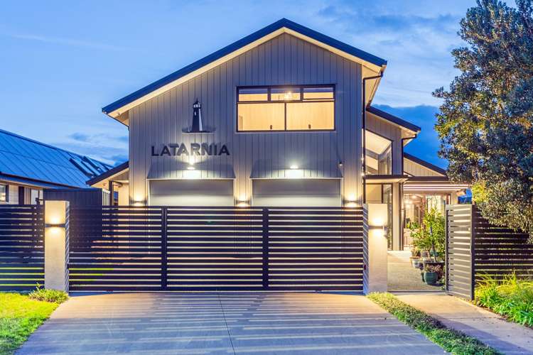 112 Ti Kouka Crescent Matarangi_34