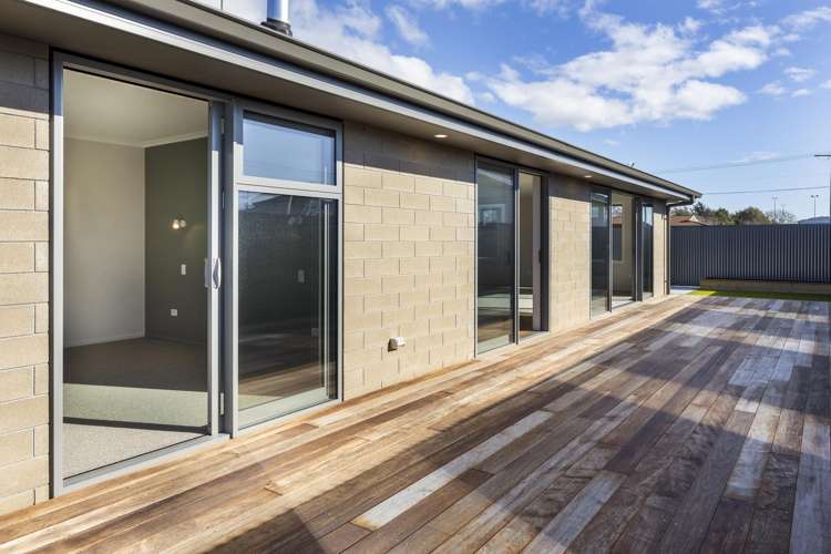 69A Howick Road Blenheim Central_32