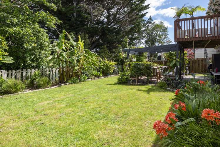 12 Cheriton Road Mellons Bay_22