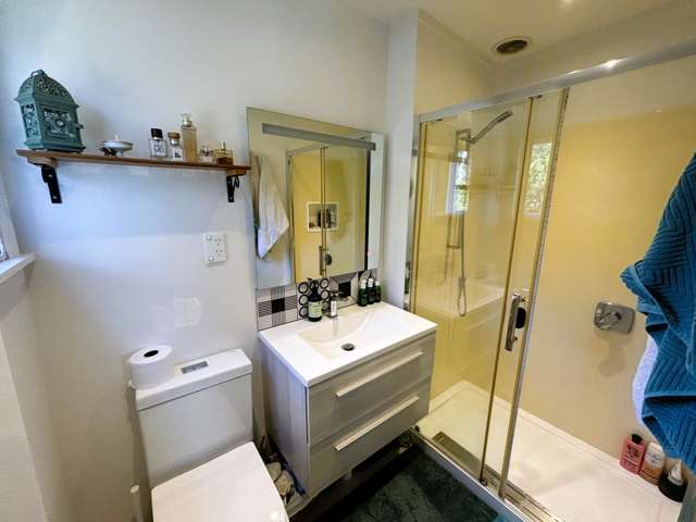 89 Laingholm Drive Laingholm_4