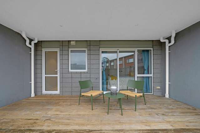 Overseas Vendors Need This Property Gone