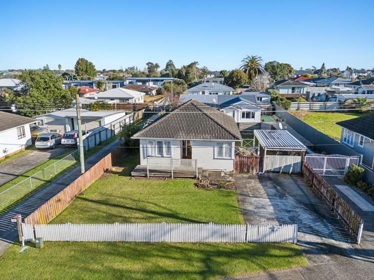1/81 Gloucester Road Manurewa_15