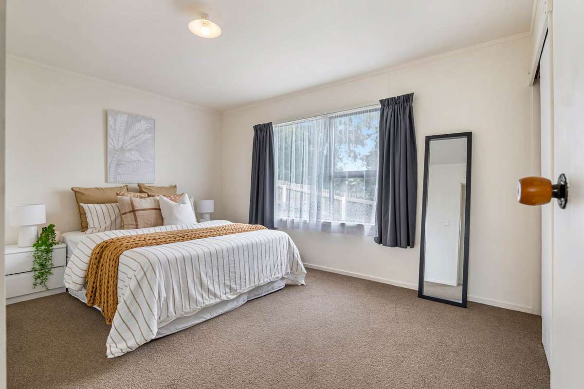 420 Whangaparaoa Road_1