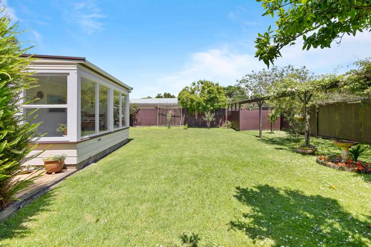 57 Taylors Road Mount Albert_12