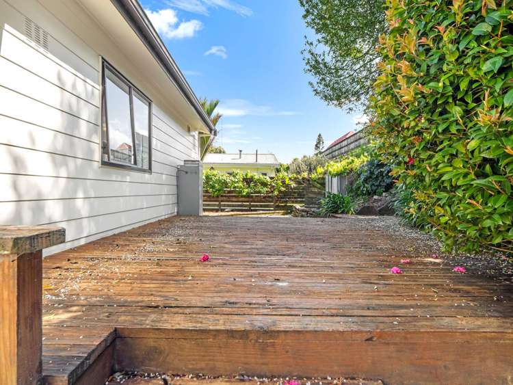 102a Macfarlane Street Hamilton East_30