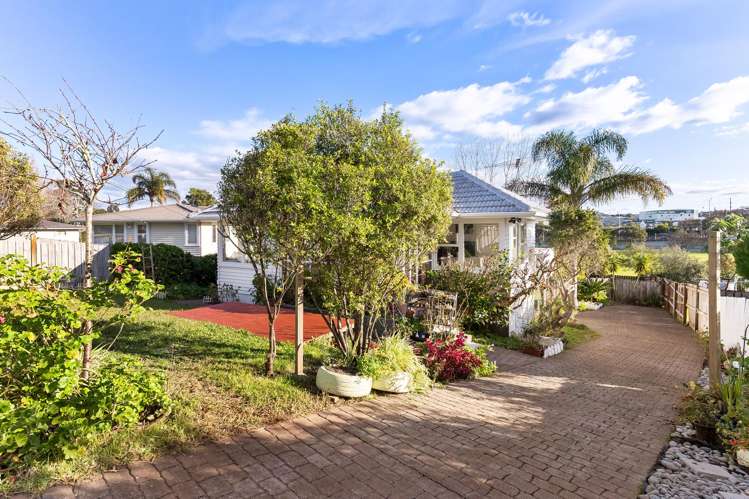 59 Bond Crescent Forrest Hill_18