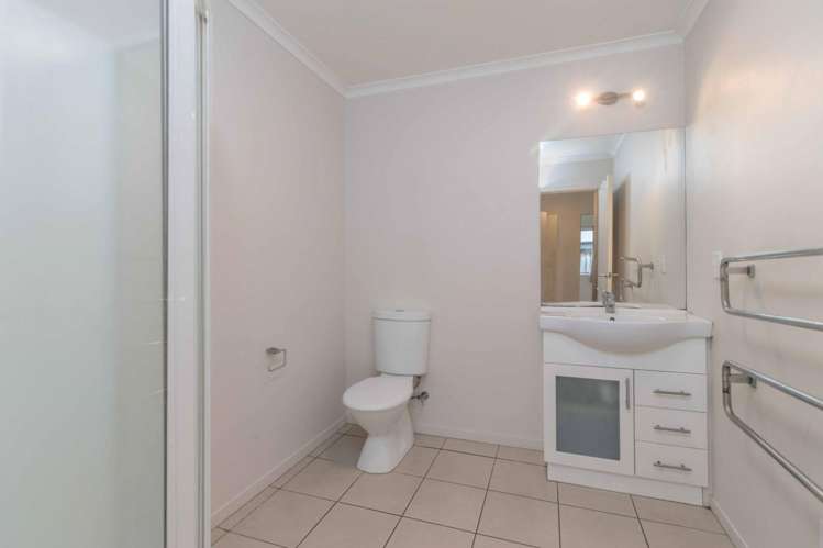 19A Inverness Avenue 1074_5