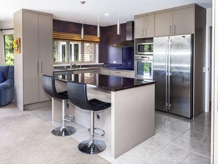 102 Alexander Close Thames_12