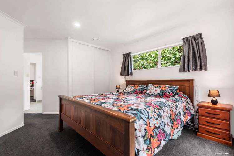 37 Milan Drive Glen Eden_7