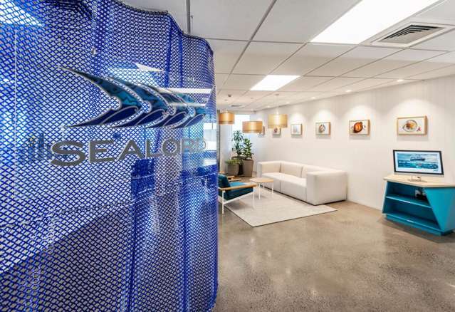 TOP FLOOR OFFICE WITH COMPELLING INCENTIVE