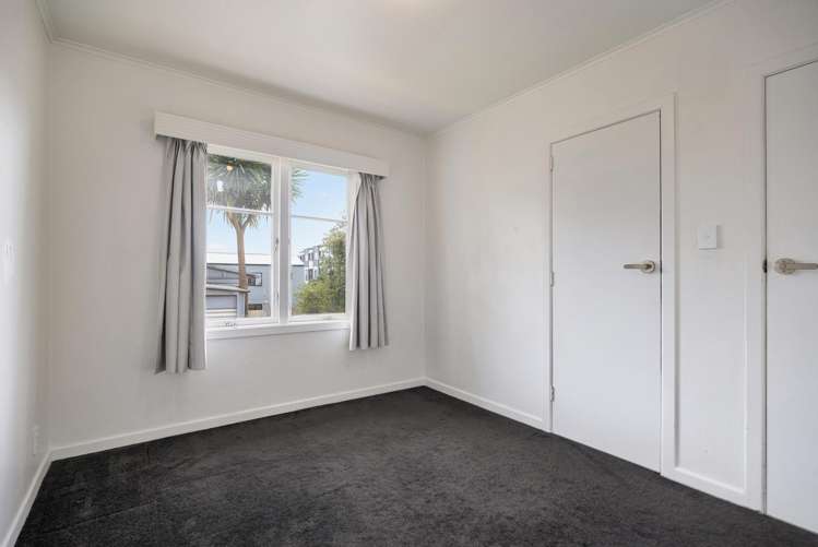 2131 Great North Road Avondale_8