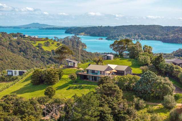 421A Gordons Road Waiheke Island_3