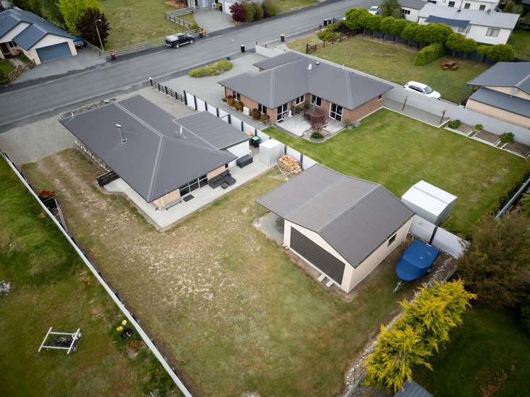 36 Irishman Drive Twizel_23