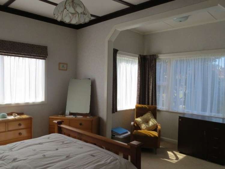 16 Longfellow Street Te Aroha_22