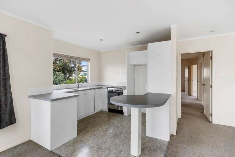 2/95 Waipuna Road Mount Wellington_6