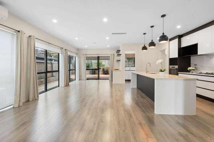 8 Hauhake Road Flat Bush_7