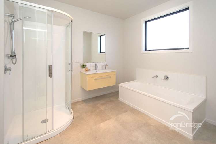 439 Bower Avenue Parklands_10