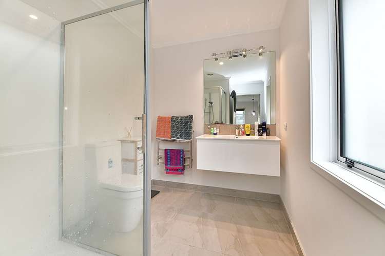 202 Harris Drive Silverdale_11