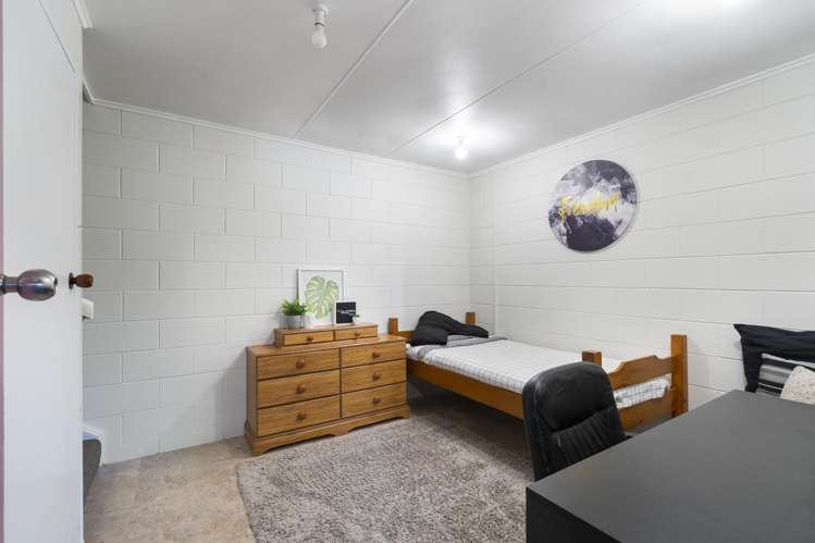 24 Glasgow Terrace Feilding_12