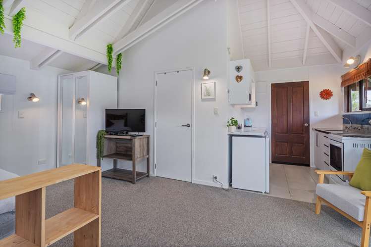 8/223 Main Road Tairua_9