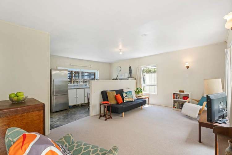 84A Fonteyn Street_4