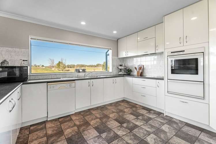 186 Charles Road Karaka_13