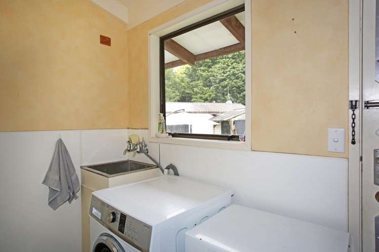 3 Awhitu Road Waiuku_19