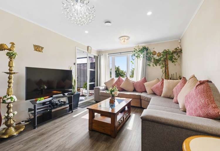 8 Marr Road_2