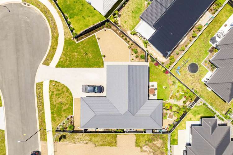 22 Olney Court One Tree Point_18