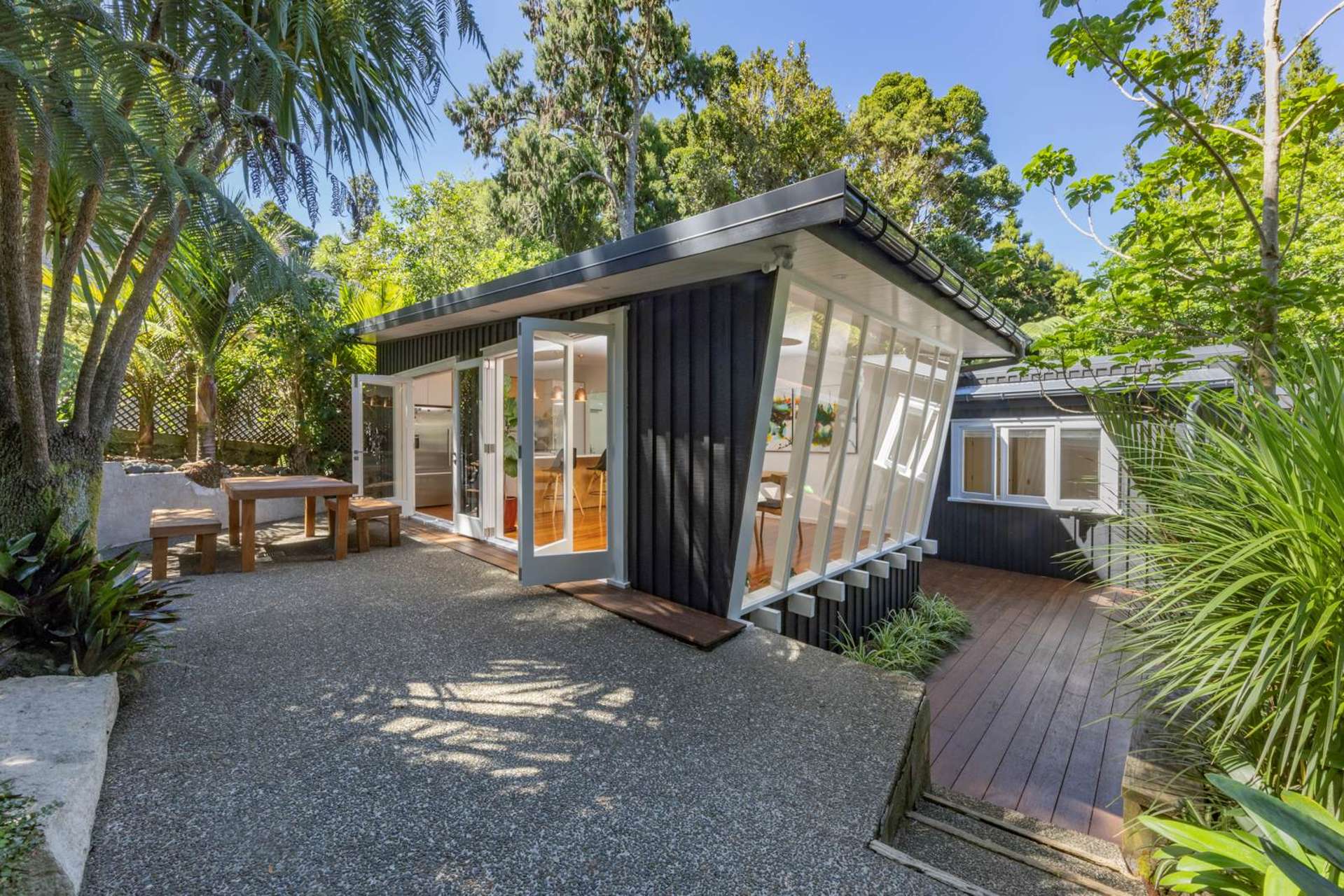 18 Waima Crescent Titirangi_0