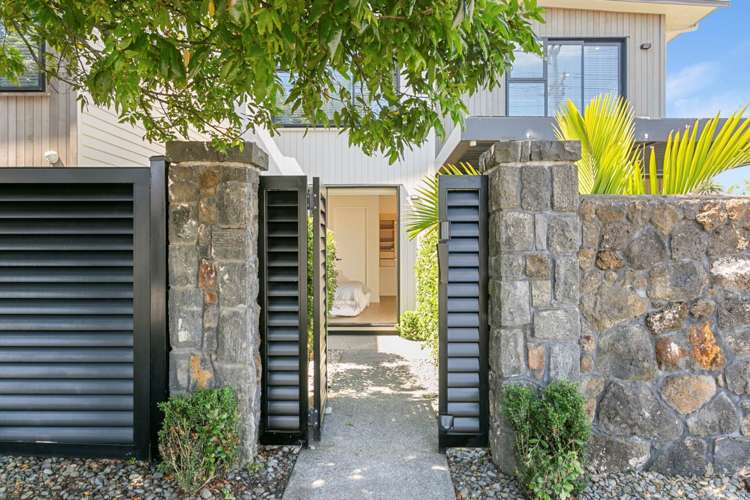 72 Tawa Road One Tree Hill_1