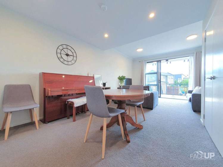 196 Hobsonville Point Road Hobsonville_3