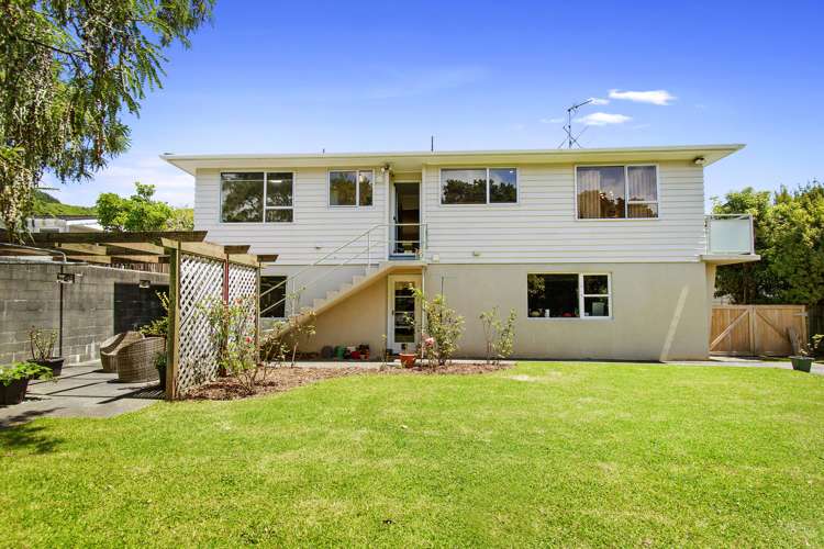 64 Oriel Avenue Tawa_24