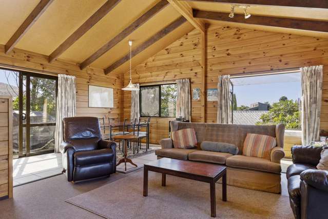 2/5 Pikikotuku Place Kuratau_1