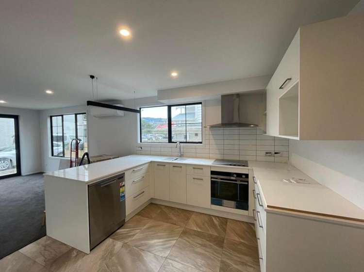 C/2 Quentin Avenue North Dunedin_2
