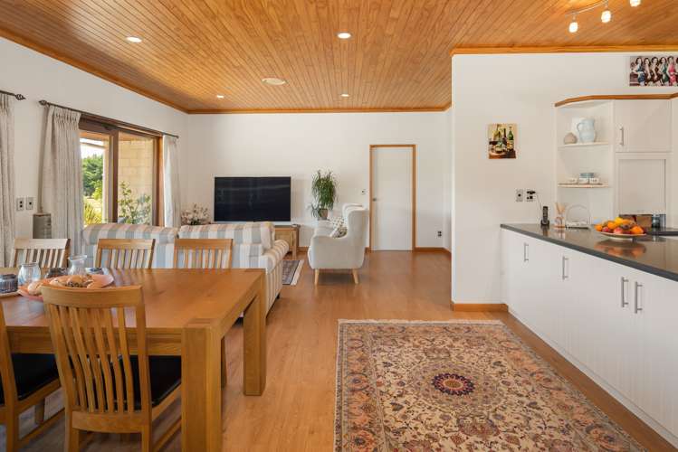 14 Cooper Street Wairau Valley_11