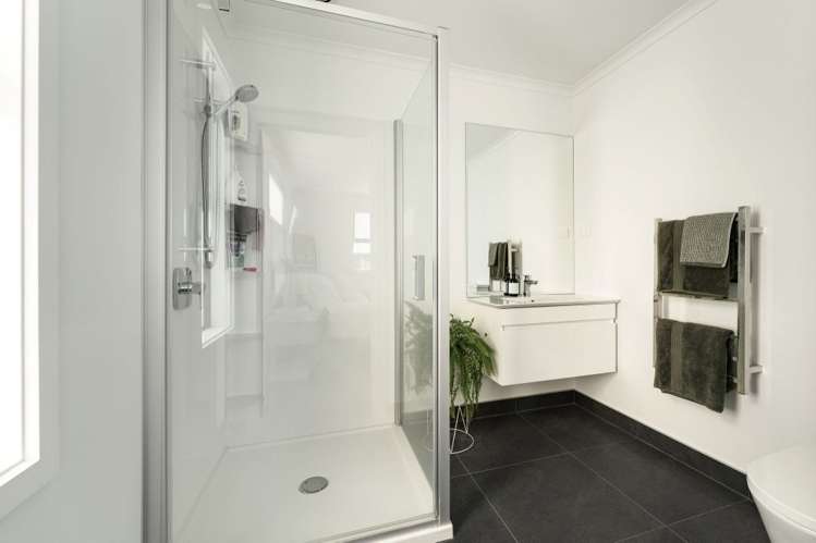6 Taniko Lane 1131_13