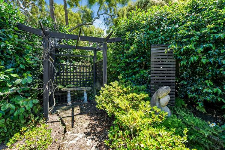 84 Great North Road Saint Johns Hill_31