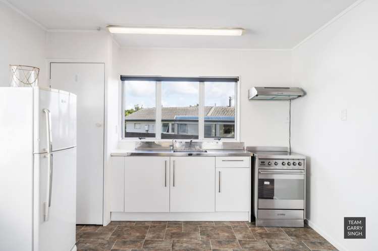 10 Leatham Crescent Opaheke_26