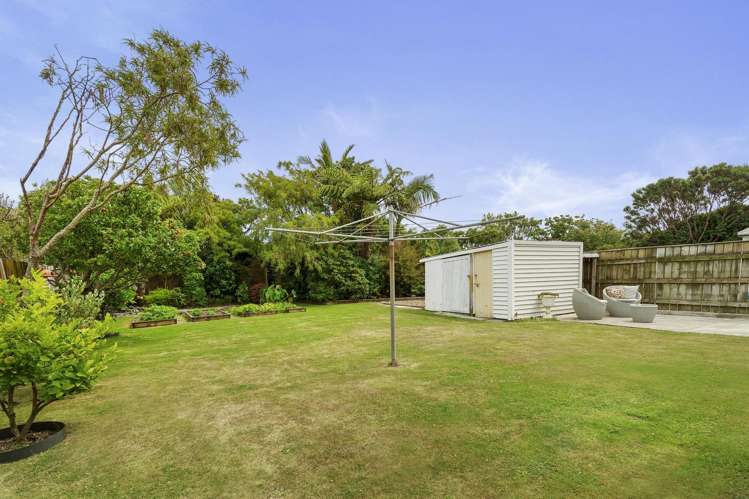 85 Bell Road Waiwhetu_16