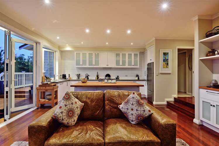 6 Bella Vista Drive Gulf Harbour_6