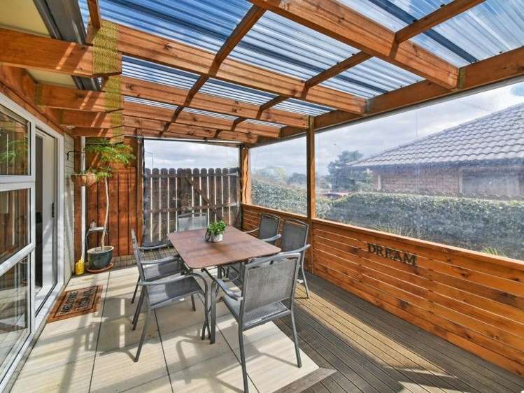 4 Richard Halse Drive Manurewa_4