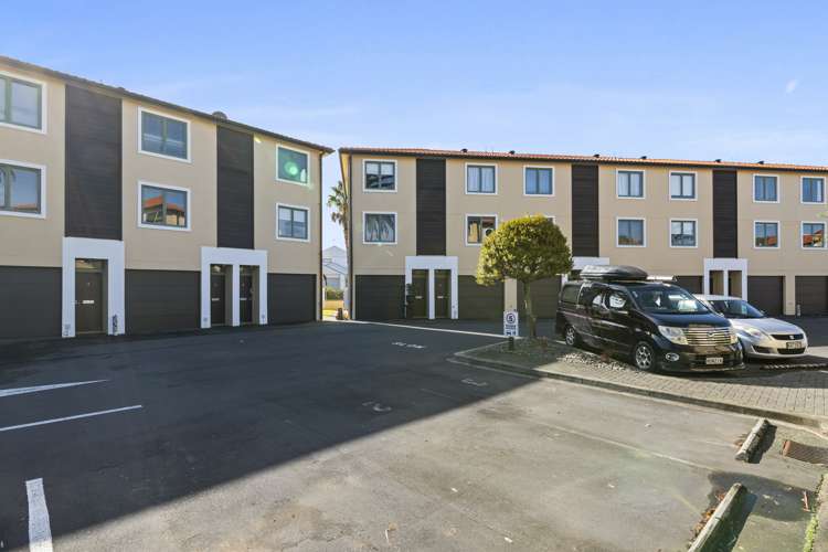 2/595 Laurie Southwick Parade Gulf Harbour_20