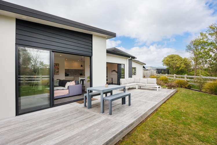 55 Johnstone Drive Fitzherbert_23